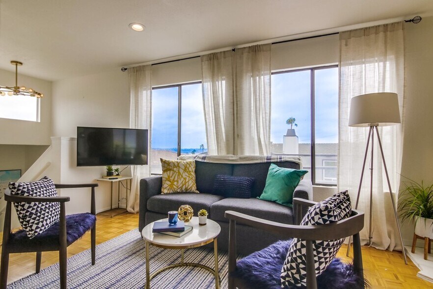 1920 Beryl St, San Diego, CA à vendre - Photo intérieure - Image 3 de 66