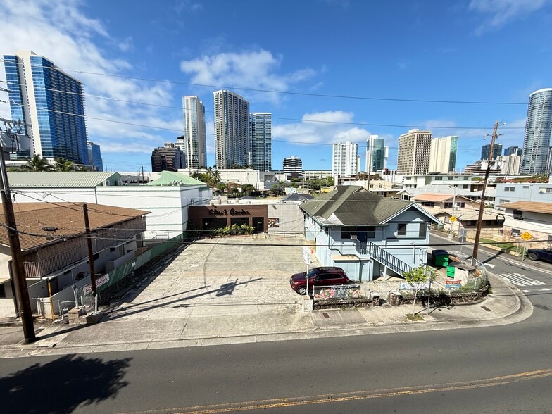 1303 Rycroft St, Honolulu, HI for sale - Building Photo - Image 3 of 25