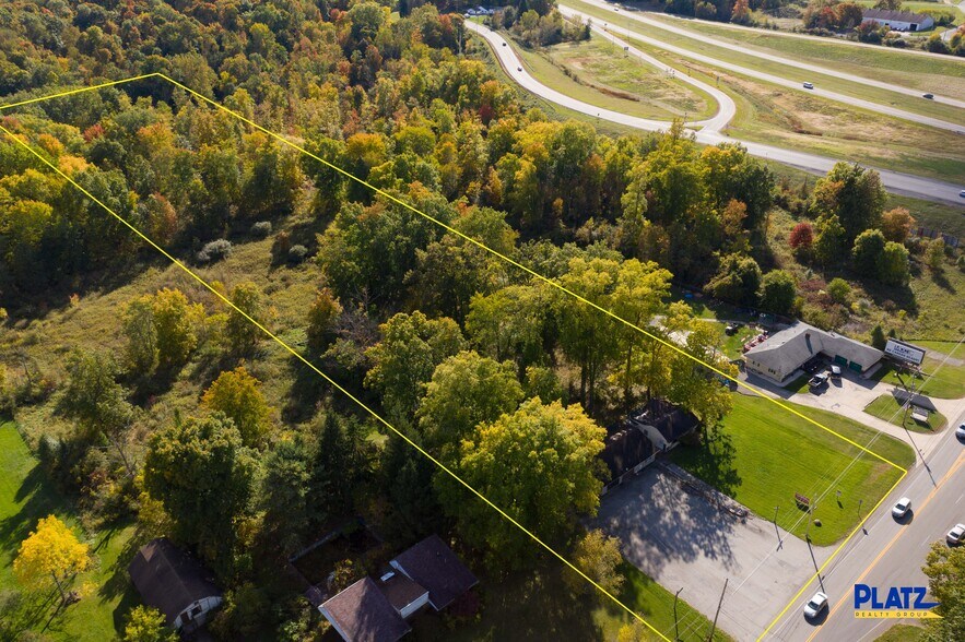 1195 E Western Reserve Rd, Poland, OH for sale - Building Photo - Image 1 of 9