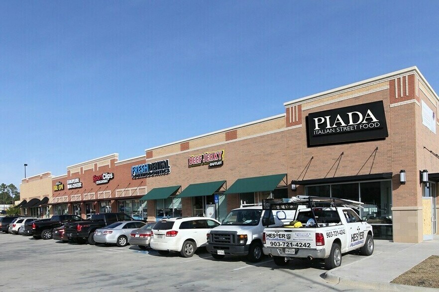 8926 S Broadway Ave, Tyler, TX à louer - Photo du bâtiment - Image 2 de 2