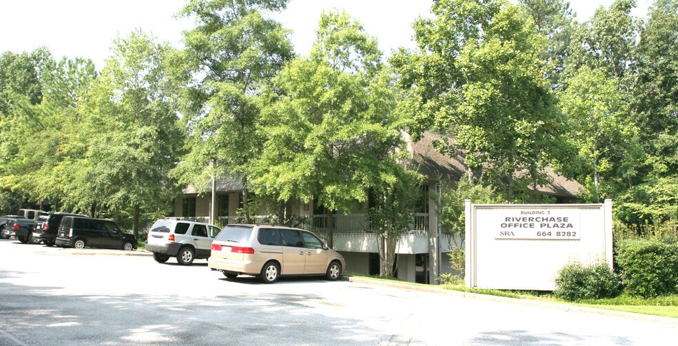 2 Riverchase Office Plz, Birmingham, AL for lease - Building Photo - Image 2 of 5