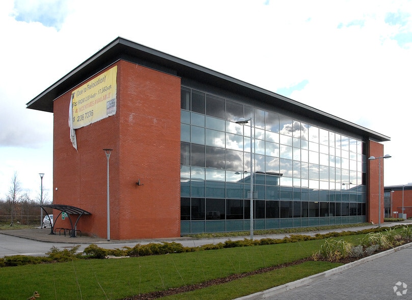 Estuary Banks, Liverpool for lease - Building Photo - Image 2 of 4