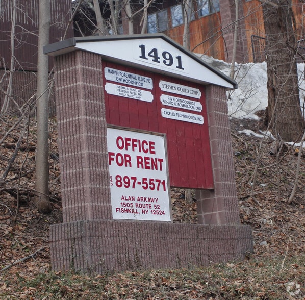 1491 Route 52, Fishkill, NY for sale - Building Photo - Image 2 of 5