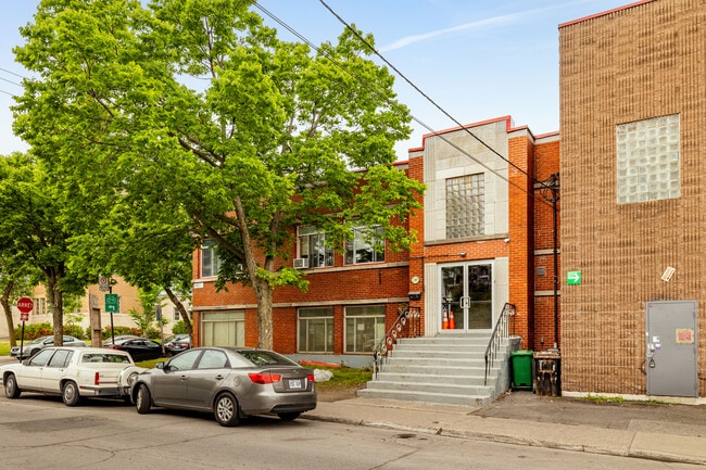 More details for 2424 Rue Des Carrières, Montréal, QC - Flex for Lease