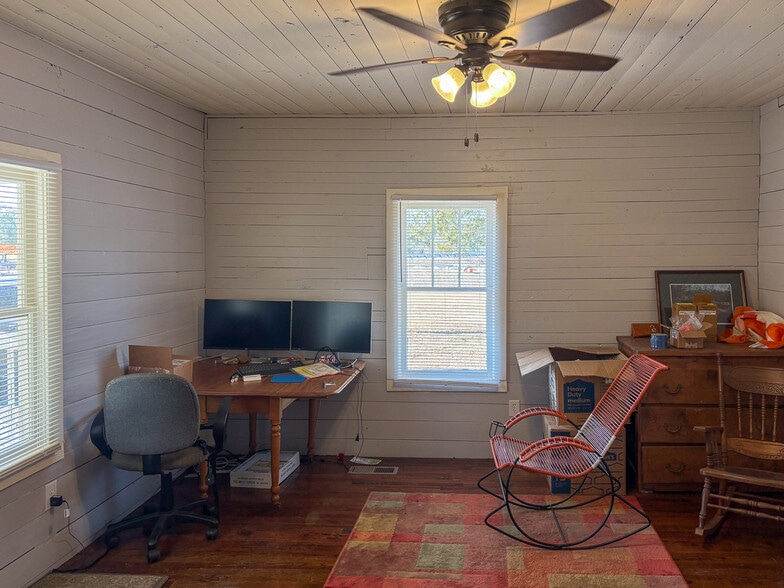 732 Valley Ridge Rd, Swansea, SC for lease - Building Photo - Image 3 of 32