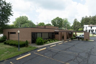More details for 2341 Oakwood Dr, Cuyahoga Falls, OH - Office for Lease