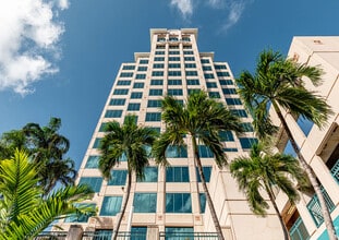 515 E las olas Blvd, Fort Lauderdale, FL for lease Building Photo- Image 1 of 8
