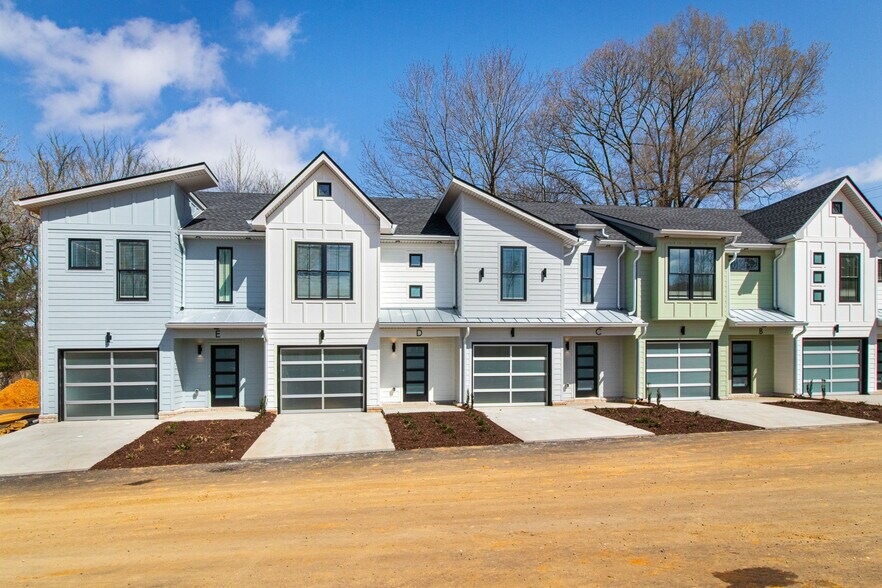 160 Excell Rd, Clarksville, TN à vendre - Photo du bâtiment - Image 3 de 28