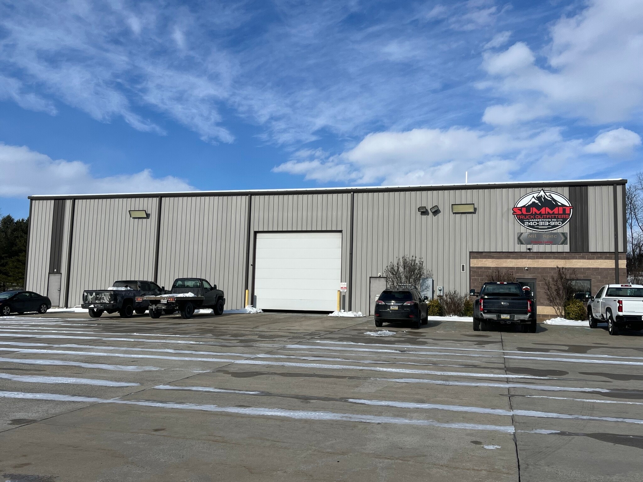 11909 Wheatfield Dr, Hagerstown, MD à louer Photo principale- Image 1 de 5