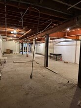 100 Metropolitan Ave, Brooklyn, NY for lease Interior Photo- Image 2 of 8