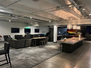 915 Oak St, Eugene, OR à louer Photo intérieure- Image 2 de 2