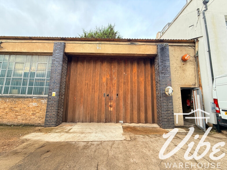 Downs Rd, London for lease - Building Photo - Image 3 of 8