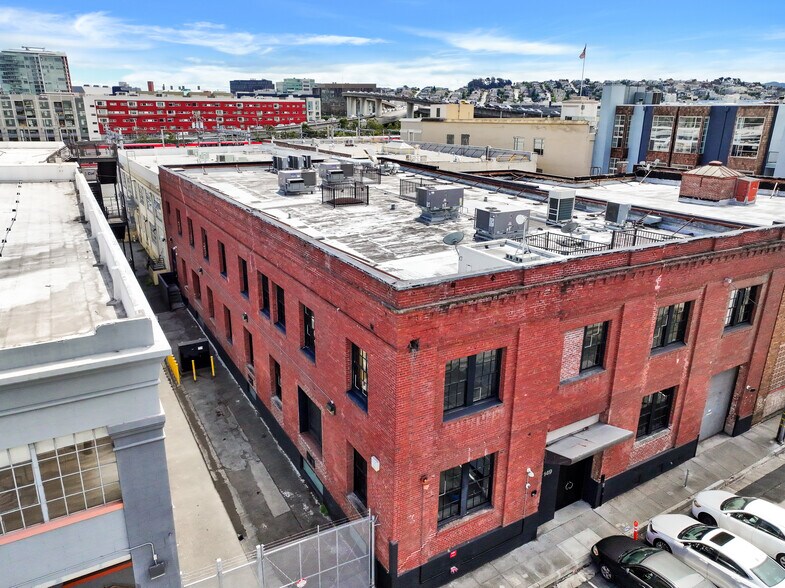 149 Bluxome St, San Francisco, CA à vendre - Photo du bâtiment - Image 2 de 25
