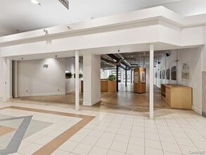 425 Boul Saint-Joseph, Gatineau, QC à louer Photo intérieure- Image 1 de 5