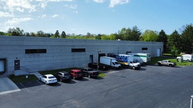 4355 County Line Rd, Chalfont, PA for lease Interior Photo- Image 2 of 8