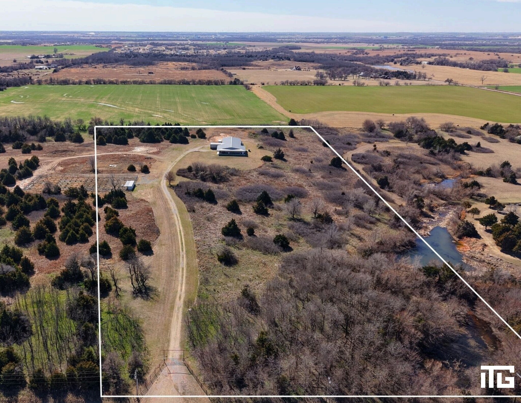 16730 W Hefner Rd, Yukon, OK à vendre Photo principale- Image 1 de 13