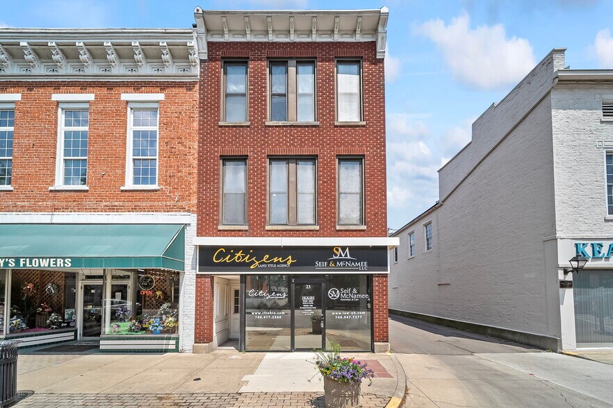 23 S Paint St, Chillicothe, OH à vendre - Photo du bâtiment - Image 1 de 54
