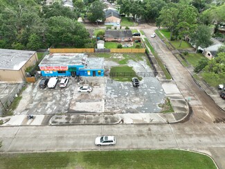 Plus de détails pour 12511 Hillcroft St, Houston, TX - Vente au détail à vendre