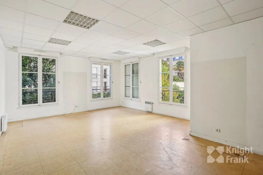 105 Rue Saint-Dominique, Paris for lease - Building Photo - Image 2 of 13