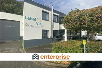 Plus de détails pour Local d'activités à louer