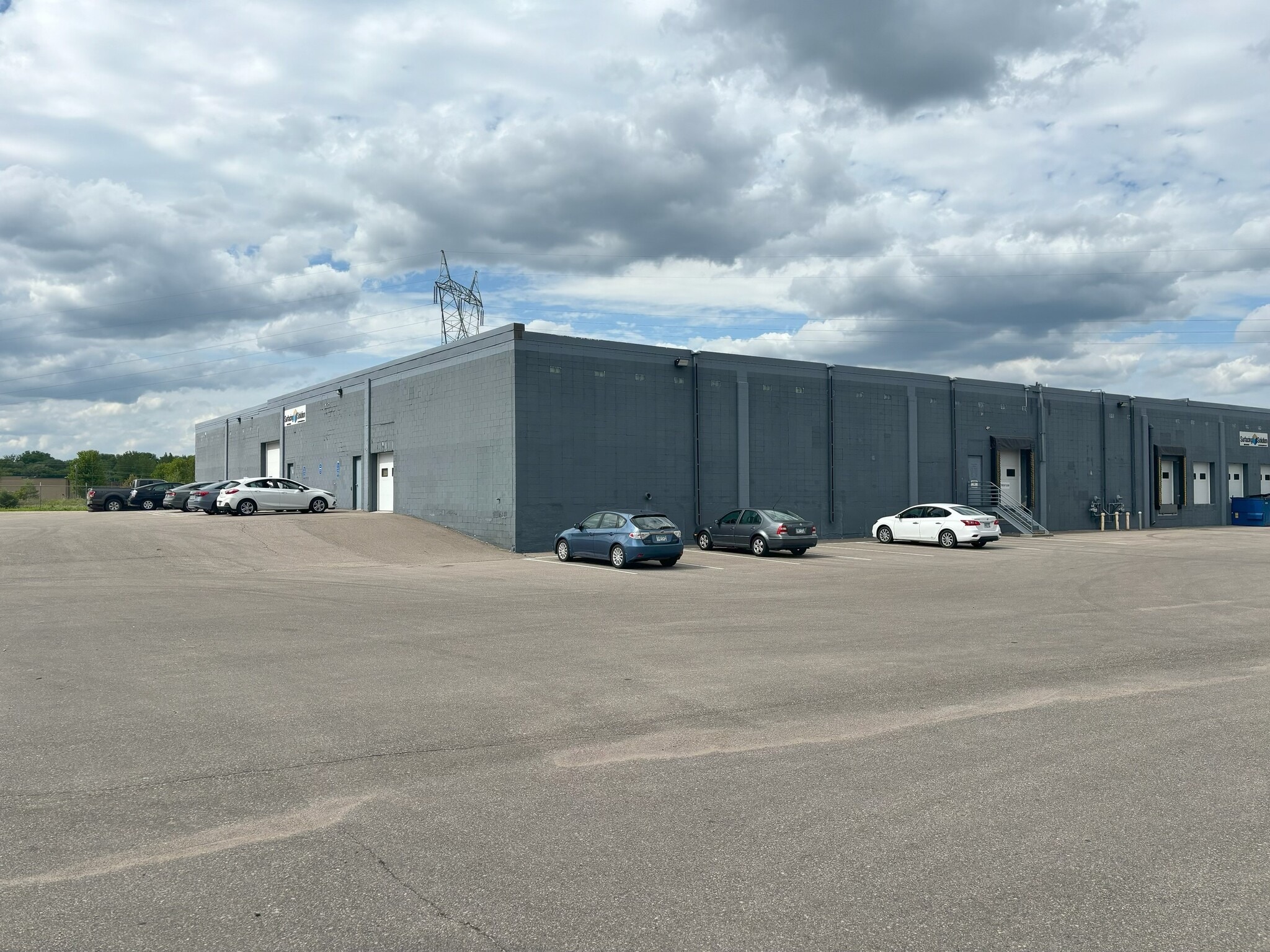 2100 Stoughton Ave, Chaska, MN for lease Interior Photo- Image 1 of 1