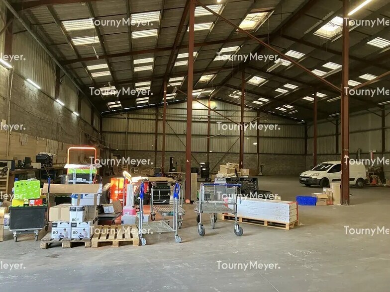 Flex in Mérignac for lease - Building Photo - Image 3 of 3