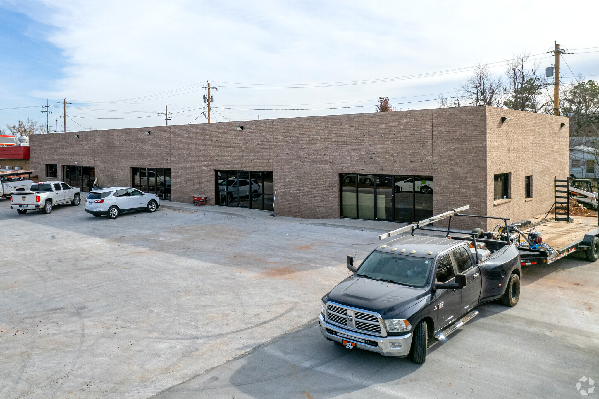 1601-1605 W Grand Ave, Chickasha, OK for sale Primary Photo- Image 1 of 1