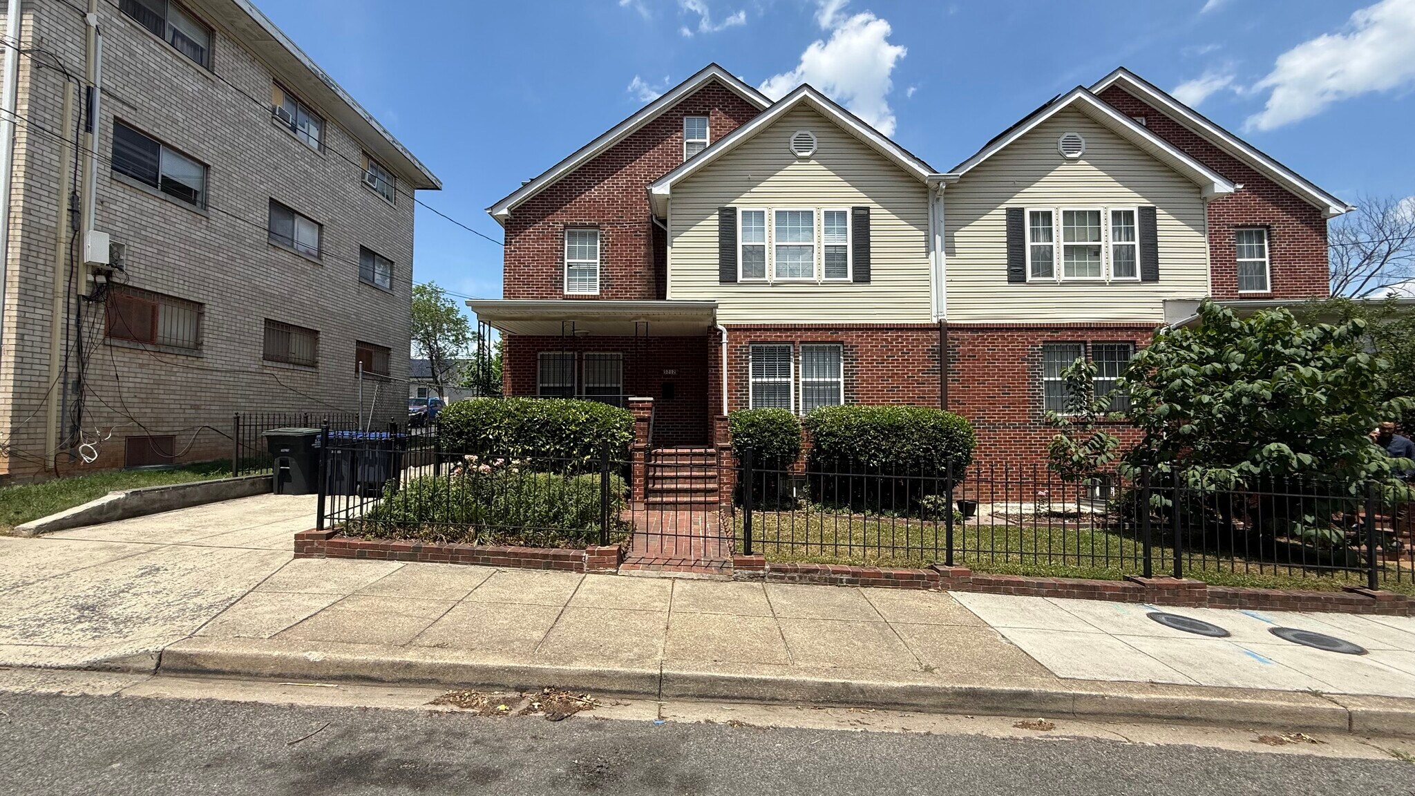 5212 Astor Pl SE, Washington, DC à louer Photo principale- Image 1 de 114