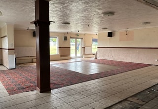 22-14 Ashburton Rd, Bovey Tracey for lease Interior Photo- Image 2 of 3