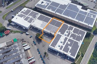 Plus de détails pour 111-115 Castle Rd, Secaucus, NJ - Industriel à louer
