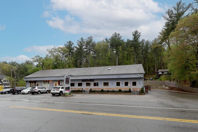 More details for 621 Boston Post Rd, Sudbury, MA - Retail for Sale