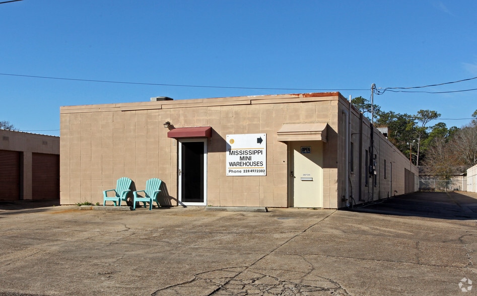 3305 Townsend Rd, Gautier, MS for sale - Building Photo - Image 2 of 2