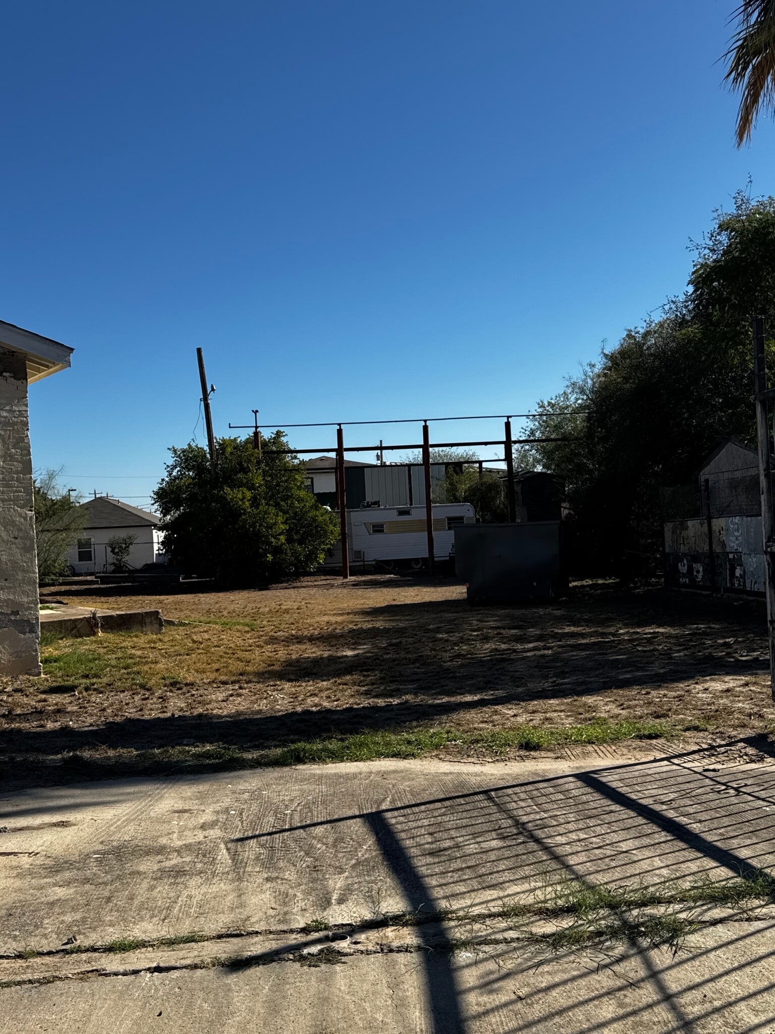 2901 Guadalupe st, Laredo, TX for sale Primary Photo- Image 1 of 8