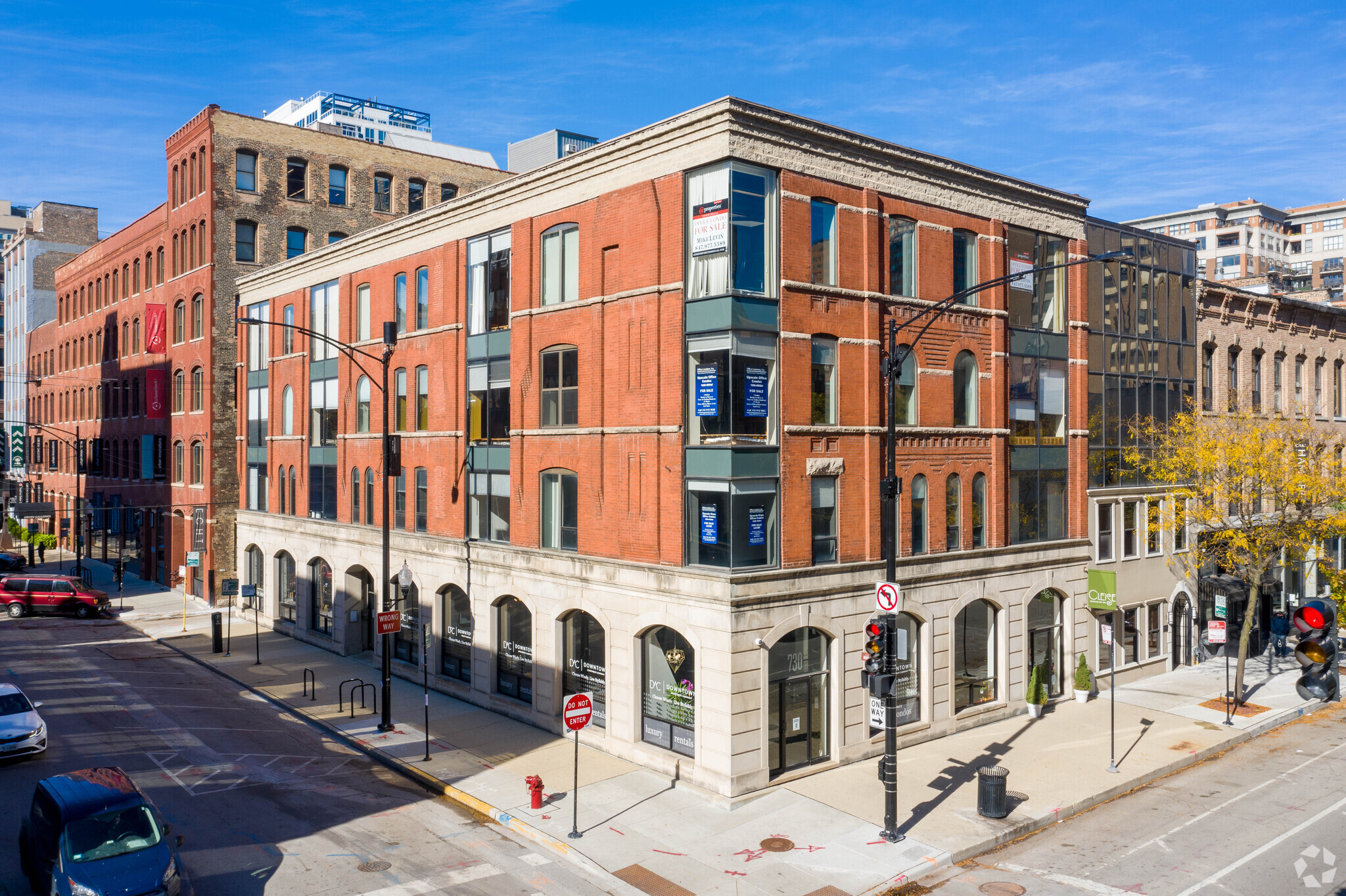 200 W Superior St, Chicago, IL for sale Building Photo- Image 1 of 1