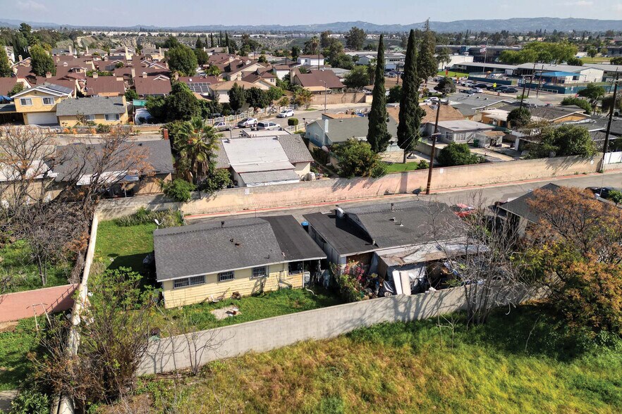 14457 Cavette Pl, Baldwin Park, CA à vendre - Photo du bâtiment - Image 3 de 9