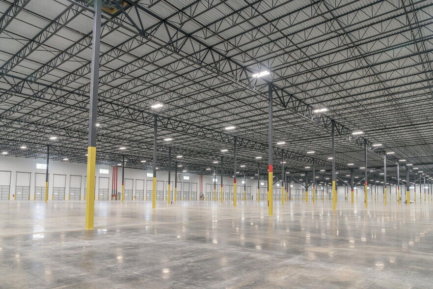 14138 Lake Forest Ct, Covington, GA à louer - Photo intérieure - Image 3 de 4