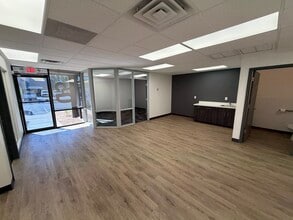 2425 W 12th St, Tempe, AZ à louer Photo intérieure- Image 2 de 12