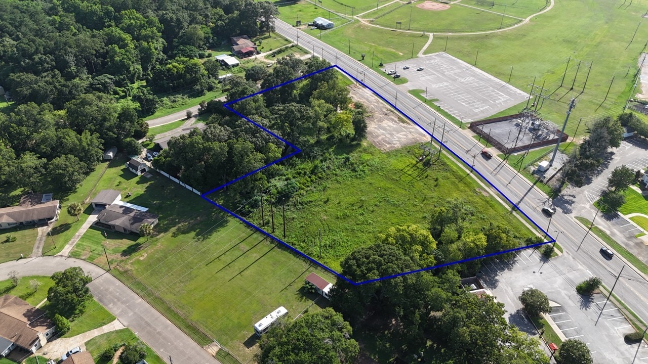 131 S Daleville Ave, Daleville, AL for sale Aerial- Image 1 of 8