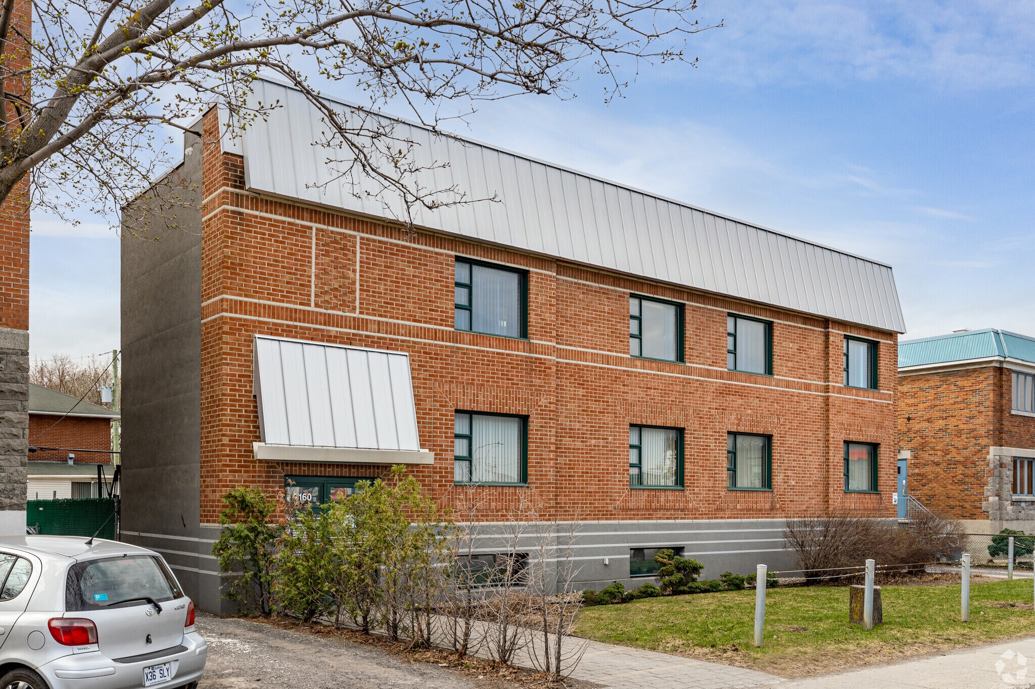 7160 Boul Pie-IX, Montréal, QC à vendre Photo principale- Image 1 de 3