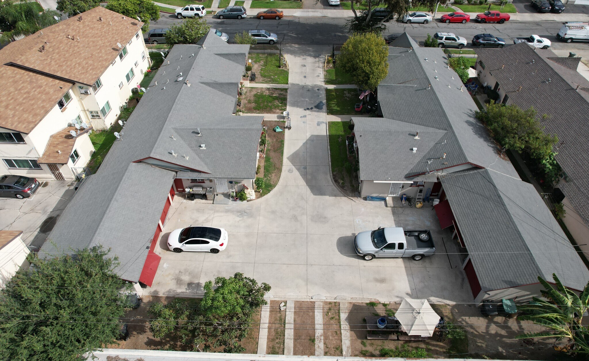 1163-1169 N Mayfair Ave, Anaheim, CA à vendre Photo du bâtiment- Image 1 de 13