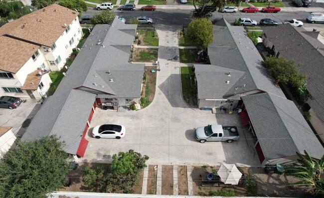 Plus de détails pour 1163-1169 N Mayfair Ave, Anaheim, CA - Multi-résidentiel à vendre