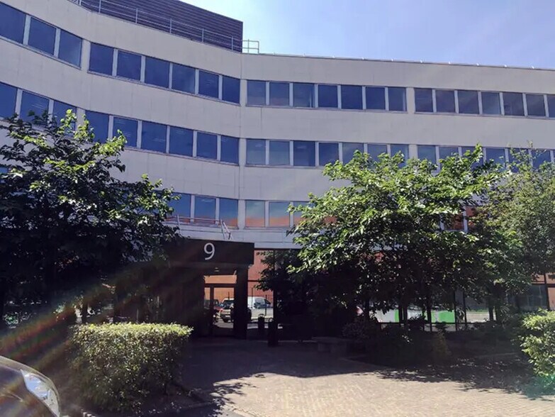9 Allée Des Barbanniers, Gennevilliers à vendre - Photo du bâtiment - Image 2 de 10
