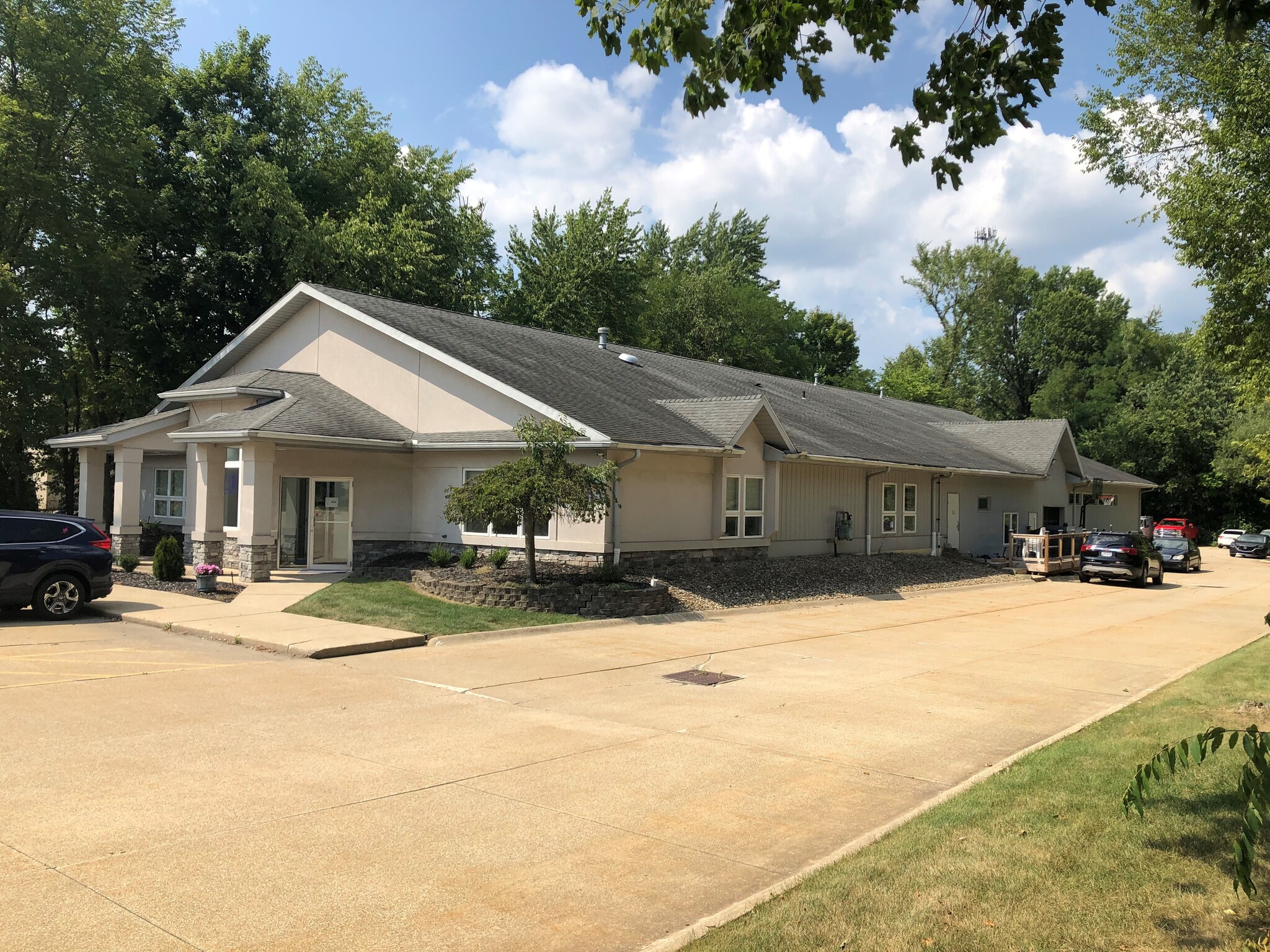 1247 Medina Rd, Medina, OH for sale Building Photo- Image 1 of 1