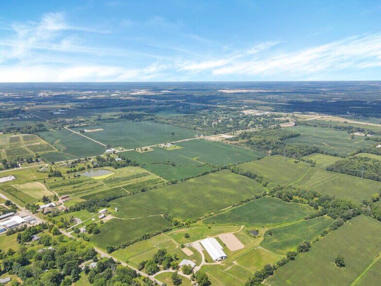 8824 Morse Rd SW, Pataskala, OH à vendre - Aérien - Image 2 de 22