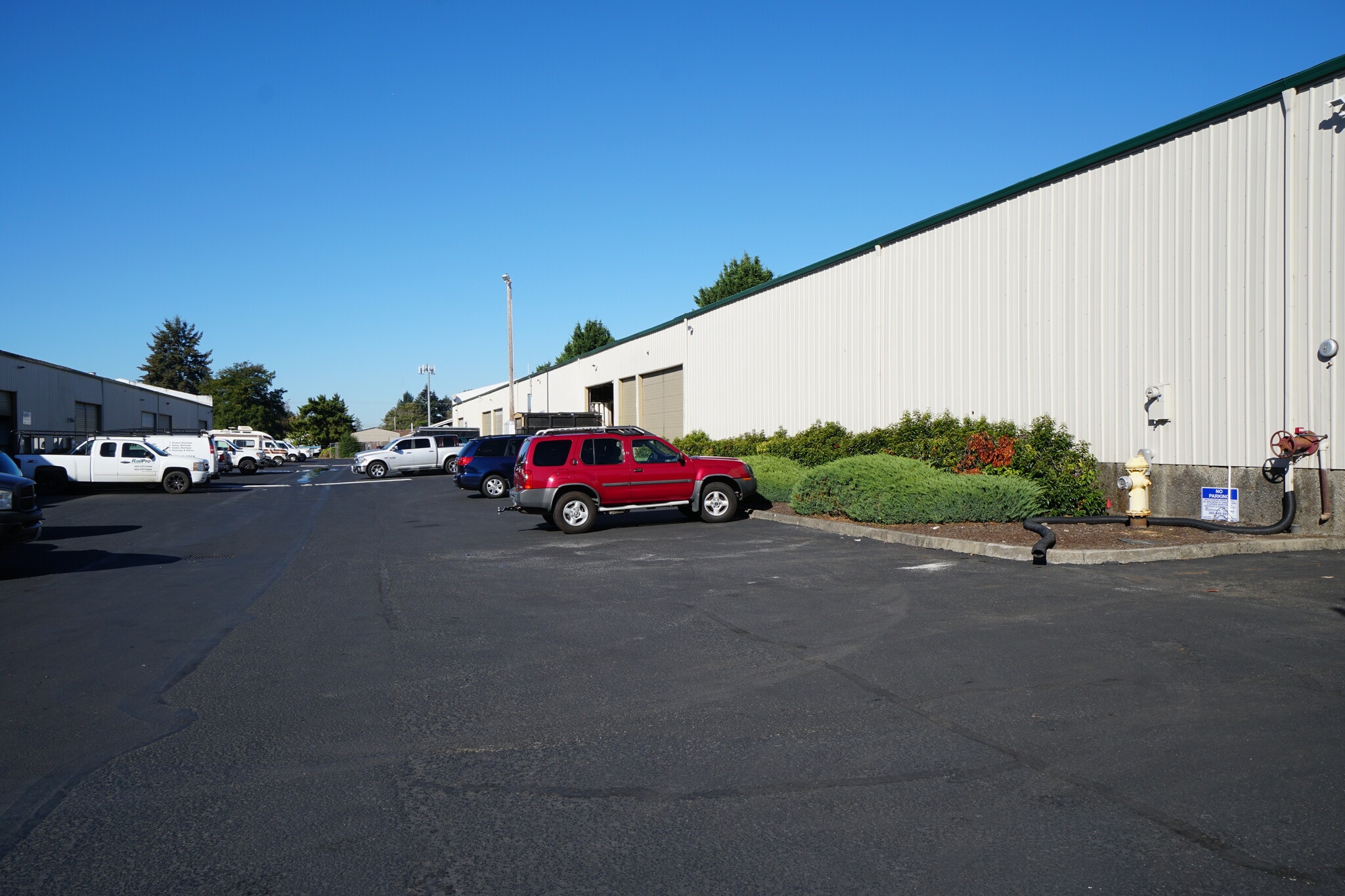 2700 NE Andresen Rd, Vancouver, WA for lease Primary Photo- Image 1 of 3
