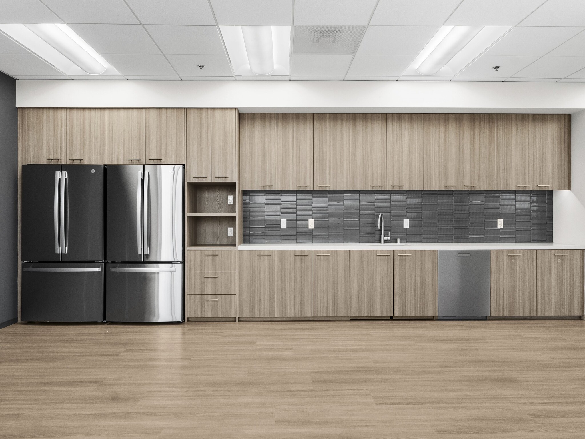 46 Discovery, Irvine, CA for lease Interior Photo- Image 1 of 6