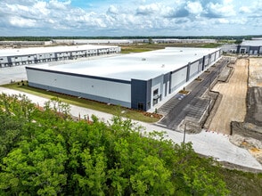 Warehouse Dr, Savannah, GA for lease Building Photo- Image 1 of 3