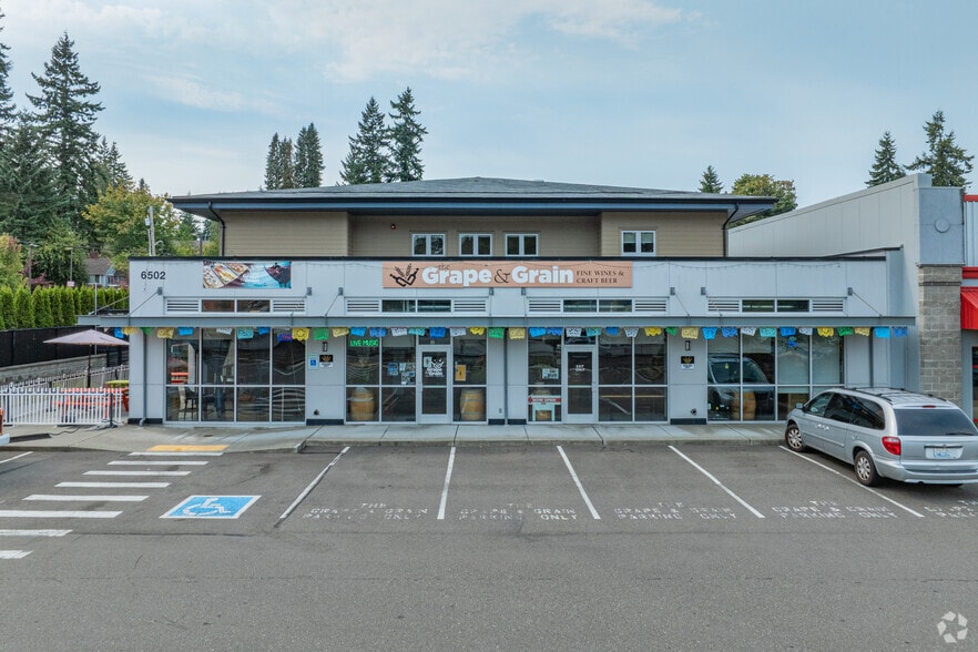 6502 Evergreen Way, Everett, WA for lease - Building Photo - Image 3 of 6