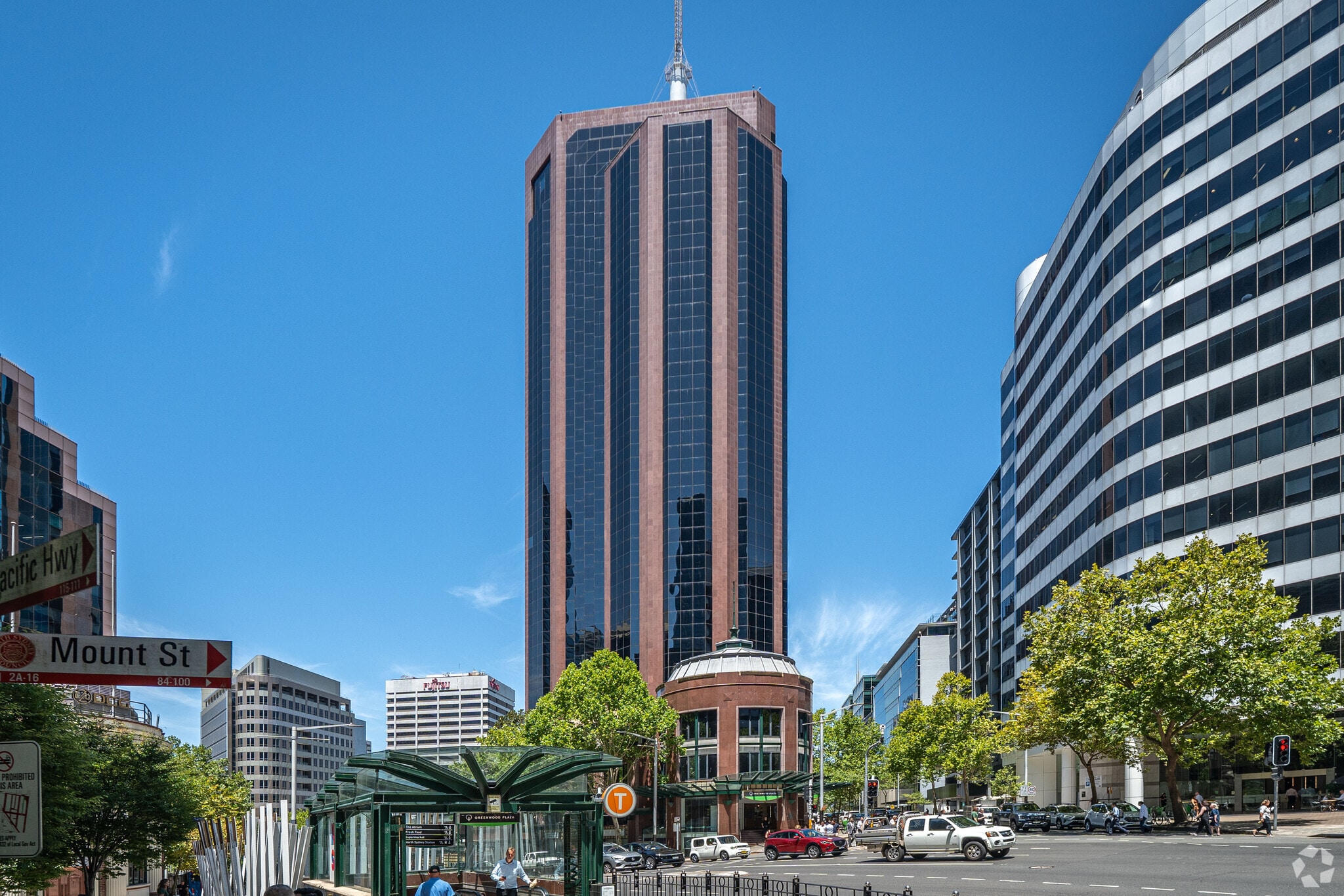 101-103 Miller St, North Sydney for lease Primary Photo- Image 1 of 5