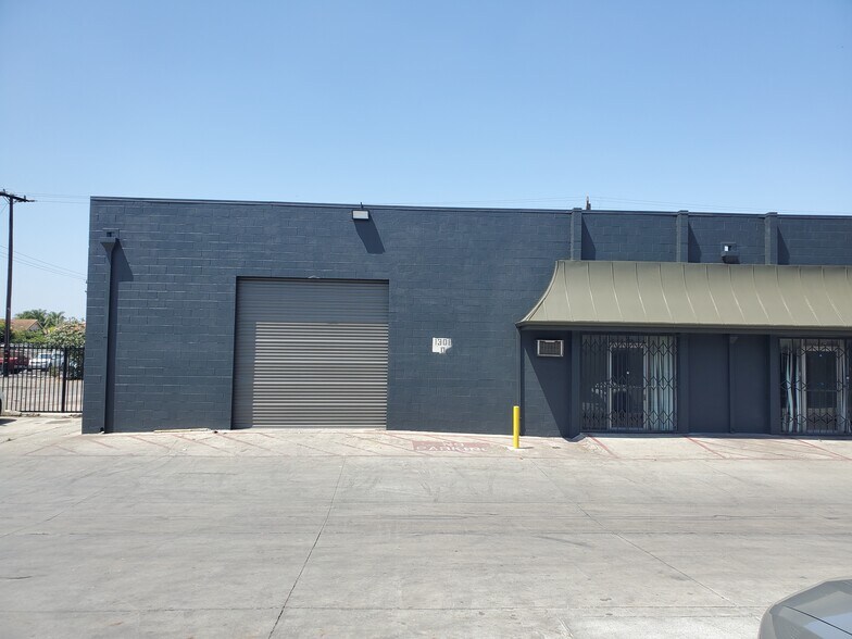 1308-1322 Santa Anita Ave, South El Monte, CA à louer - Photo du bâtiment - Image 2 de 4